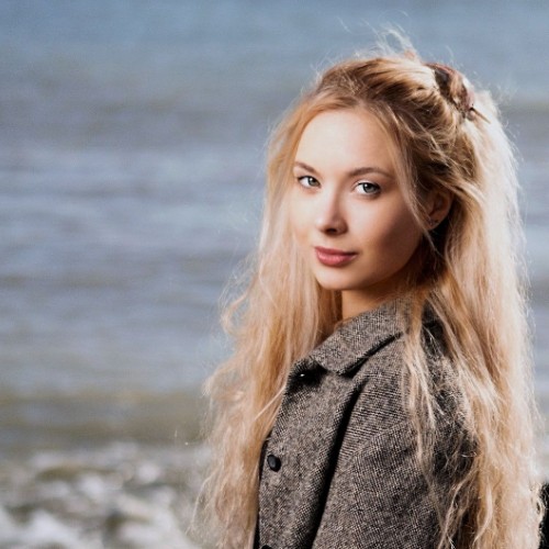 Charlotte Amadis headshot